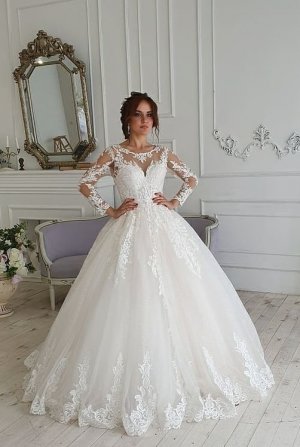 Свадебное платье